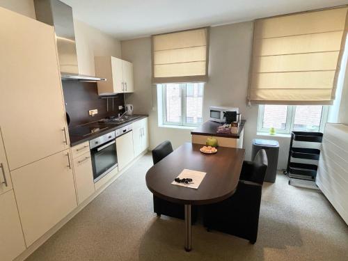 Una cocina o kitchenette en Gallo Appartement & Duplex Tongeren centrum