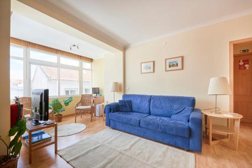 Ruang duduk di Apartament near the beach! Cascais!