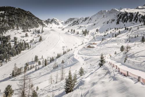 Das Schlössl during the winter