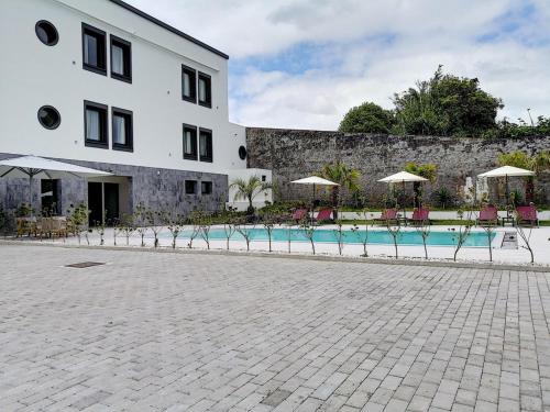 Piscina a CFS Azores Guest House o a prop