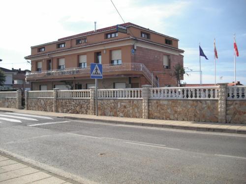 Foto de la galería de Hospedaje Luciano en Suances