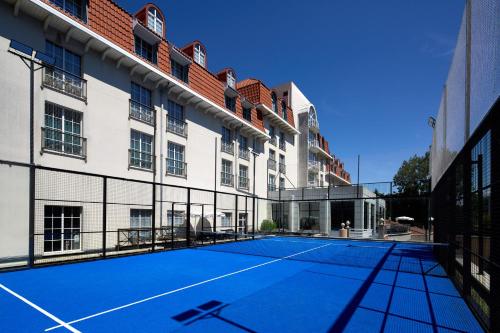 Съоражения за тенис и/или скуош в/до Le Grand Hôtel Le Touquet-Paris-Plage или наблизо