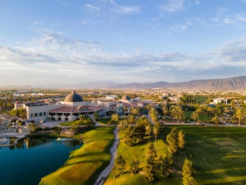 vista aerea sul campo da golf del resort di Azul Talavera Country Club a Torreón