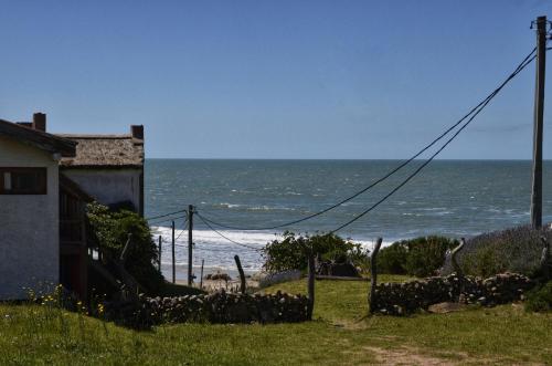 aus einem Haus mit Meerblick in der Unterkunft La Posada in Punta Del Diablo