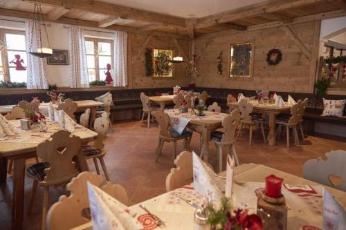 Restoran atau tempat makan lain di Berghotel Birkenhof GmbH