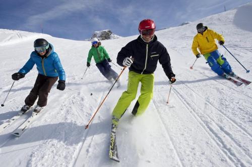 Skiing at a szállodákat or nearby