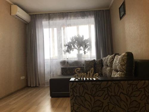 אזור ישיבה ב-Apartment with balcony on Peremohy Avenue 43