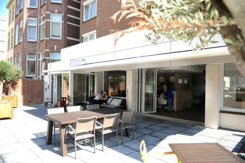 Un balcón o terraza en Hotel Andante aan Zee