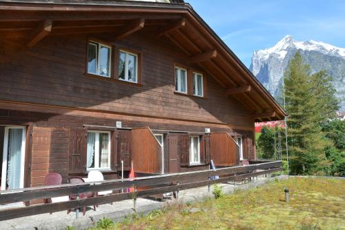 Zdjęcie z galerii obiektu Chalet Altenhaus w mieście Grindelwald