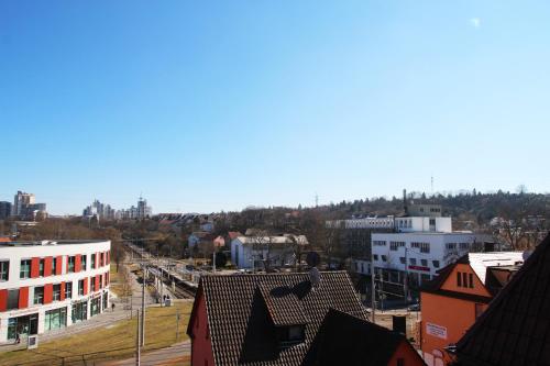 O edifício em que a casa de hóspedes se localiza