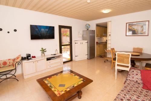 Dapur atau dapur kecil di Casa Isabel, the perfect home for your holidays in Corralejo