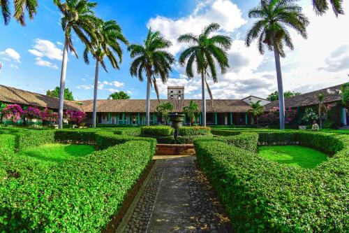 Sodas prie apgyvendinimo įstaigos Hotel El Convento Leon Nicaragua