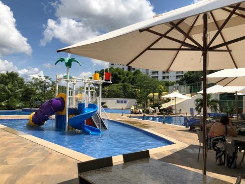 Bassein majutusasutuses Park Veredas do Rio Quente Flat 518 - Com acesso ao RIO või selle lähedal