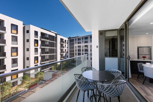 Un balcon sau o terasă la Meriton Suites Coward Street, Mascot