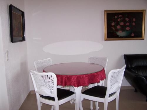 Apartment Ilmtal Jena tesisinde bir oturma alanı