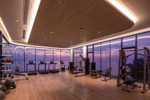 Fitnes oz. oprema za telovadbo v nastanitvi S Sriracha Hotel & Residence