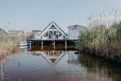 Loodusmaastik palkmajakese lähedal