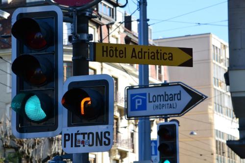 Majutusasutuses Hotel Adriatica olev sertifikaat, autasu, silt või muu dokument