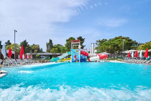 Sundlaugin á Residence Umag Plava Laguna eða í nágrenninu