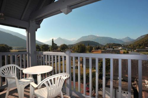 Vue générale sur la montagne ou vue sur la montagne depuis l'hôtel