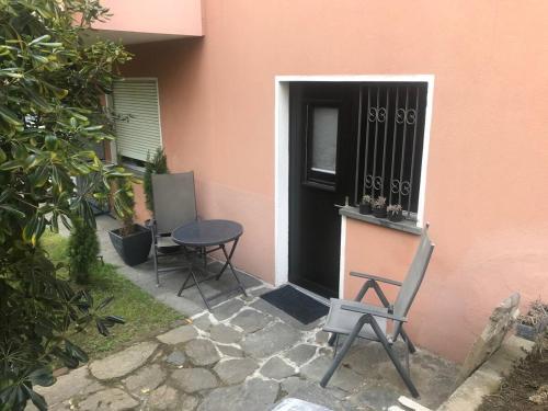 Foto de la galeria de Locarno: camera indipendente in zona residenziale a Locarno