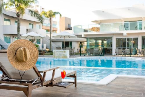 Swimmingpoolen hos eller tæt på Makkai Resort Bombinhas