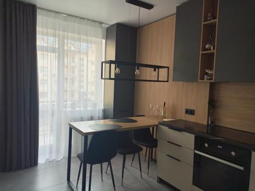 Una cocina o cocineta en New loft style apartment