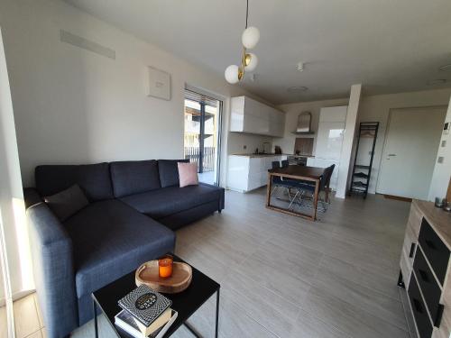 מטבח או מטבחון ב-New Great Apartment Bolzano with 25m pool