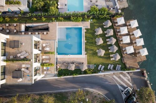 A piscina localizada em Hotel Vinci ou nos arredores