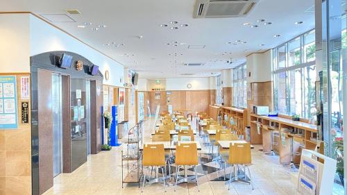 Ресторан / где поесть в Toyoko Inn Matsuyama Ichibancho