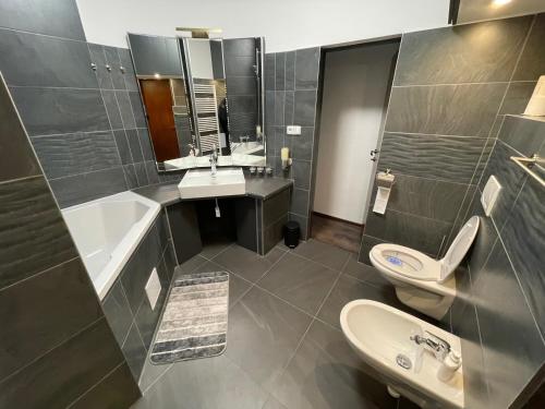 Stylové apartmánky tesisinde bir banyo