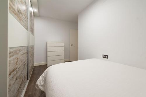 Una cama o camas en una habitación de Luxury home Granada