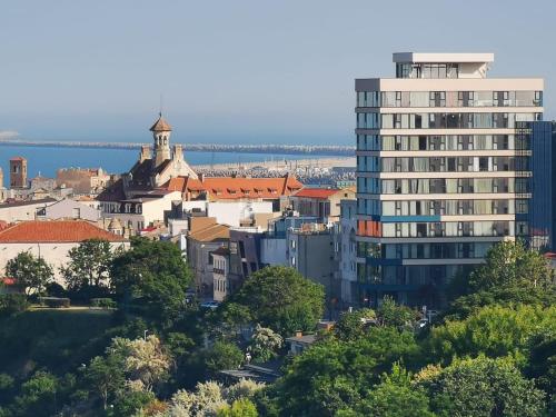 Maritimo ApartHotel