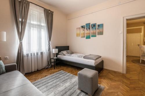 Krevet ili kreveti u jedinici u objektu Neimar Apartment with Great Wi-Fi and free parking