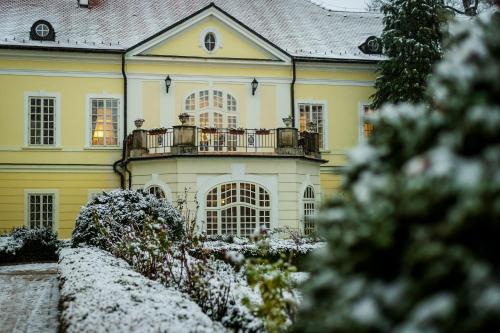 Szidónia Castle talvella