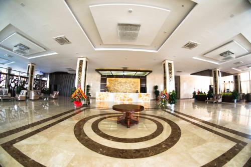 Muong Thanh Grand Thanh Hoa Hotel 로비 또는 리셉션