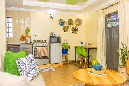 A cozinha ou cozinha compacta de Kenai Stay, Secluded 1 bedroom with free parking