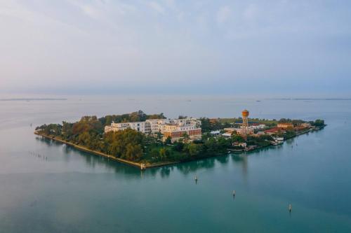 Otel yakınında doğal manzara