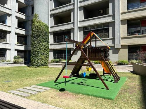 Zona de juegos para niños en Apartamento céntrico