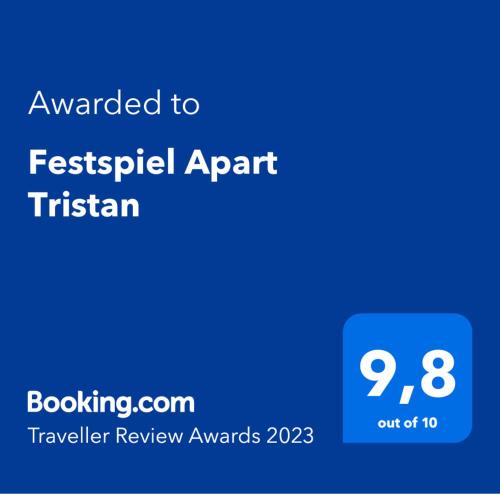 Un certificado, premio, letrero u otro documento en Festspiel Apart Tristan