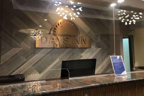 Imagine din galeria proprietății Days Inn Guam - Tamuning în Tamuning