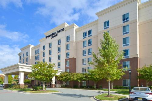 una rappresentazione delle suite dell'Hampton Inn niagara sul lago di SpringHill Suites Durham Chapel Hill a Durham