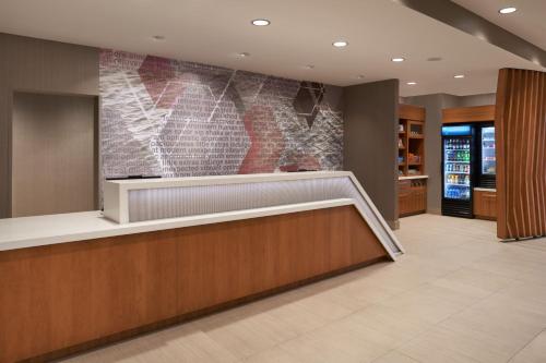 SpringHill Suites by Marriott Fort Myers Estero房間的床