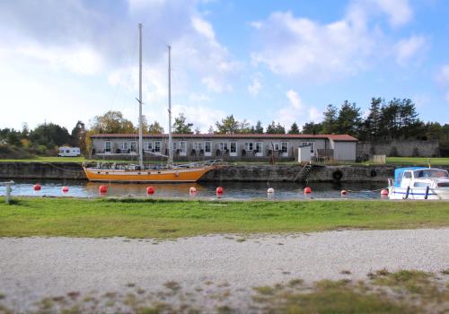 Basen w obiekcie Valleviken Hotell lub w pobliżu