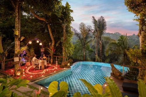 A piscina localizada em Sacred Valley by Pramana Villas ou nos arredores