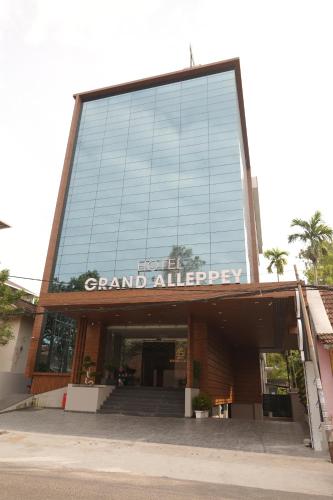 Fotografie z fotogalerie ubytování Hotel Grand Alleppey v destinaci Alleppey