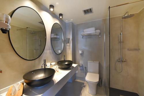 Hotel Hermes tesisinde bir banyo