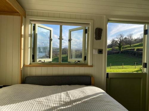 Krevet ili kreveti u jedinici u okviru objekta Shepherds Hut, Conwy Valley