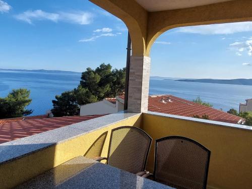 Photo de la galerie de l'établissement Apartman Saric K&M, à Baška Voda