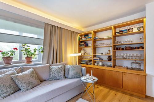 Ruang duduk di Haus Alpenveilchen - Appartement 2